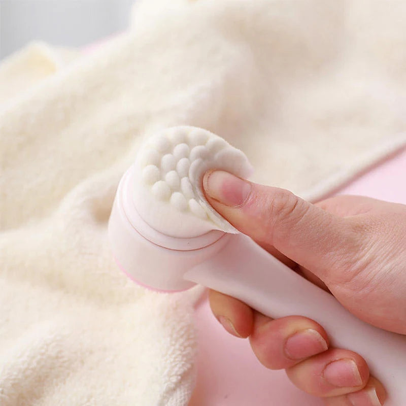 3D Silicone Facial Cleansing Brush — Gentle Cleanse & Daily Exfoliation