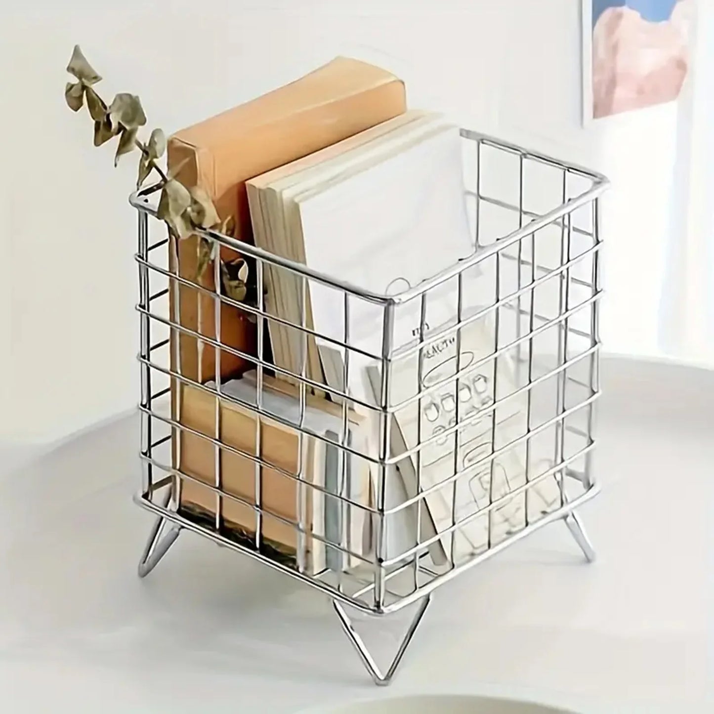 Large Capacity Storage Basket Simple Desktop Organizer Bathroom Vanity Tray Kitchen Bin Creative Metal Basket Shelves Home Decor