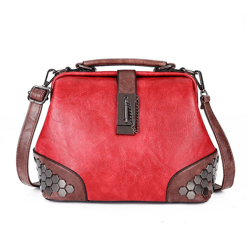 Vintage Leather Shoulder Bag — Timeless Everyday Handbag