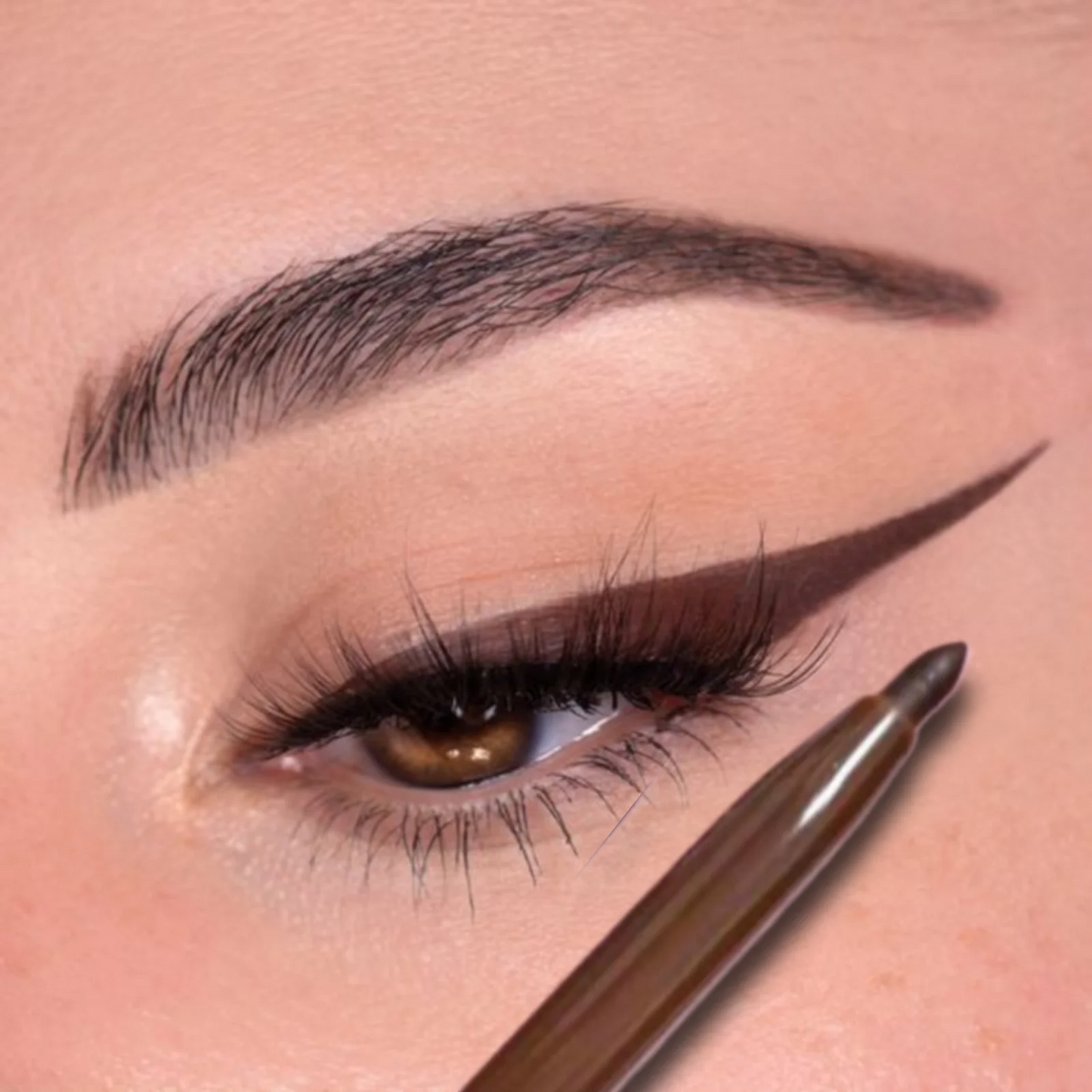 Matte Gel Eyeliner Pencil — Precise Lines That Won't Budge