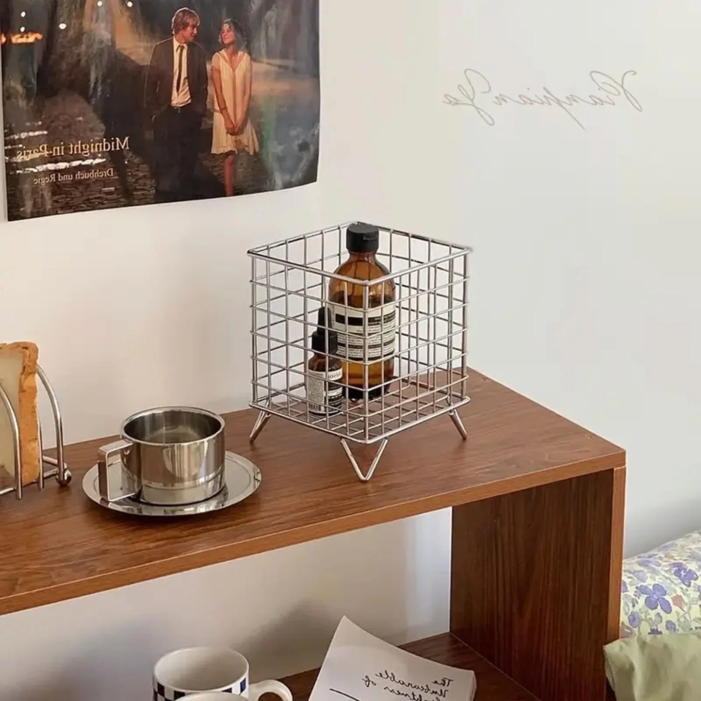 Large Capacity Storage Basket Simple Desktop Organizer Bathroom Vanity Tray Kitchen Bin Creative Metal Basket Shelves Home Decor