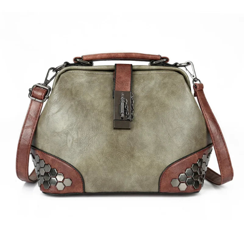 Vintage Leather Shoulder Bag — Timeless Everyday Handbag