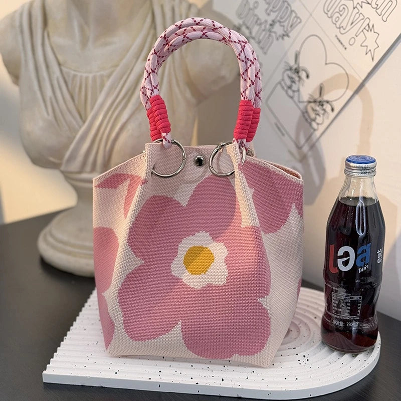 Knitted Bucket Tote — Woven Handbag for Everyday Elegance